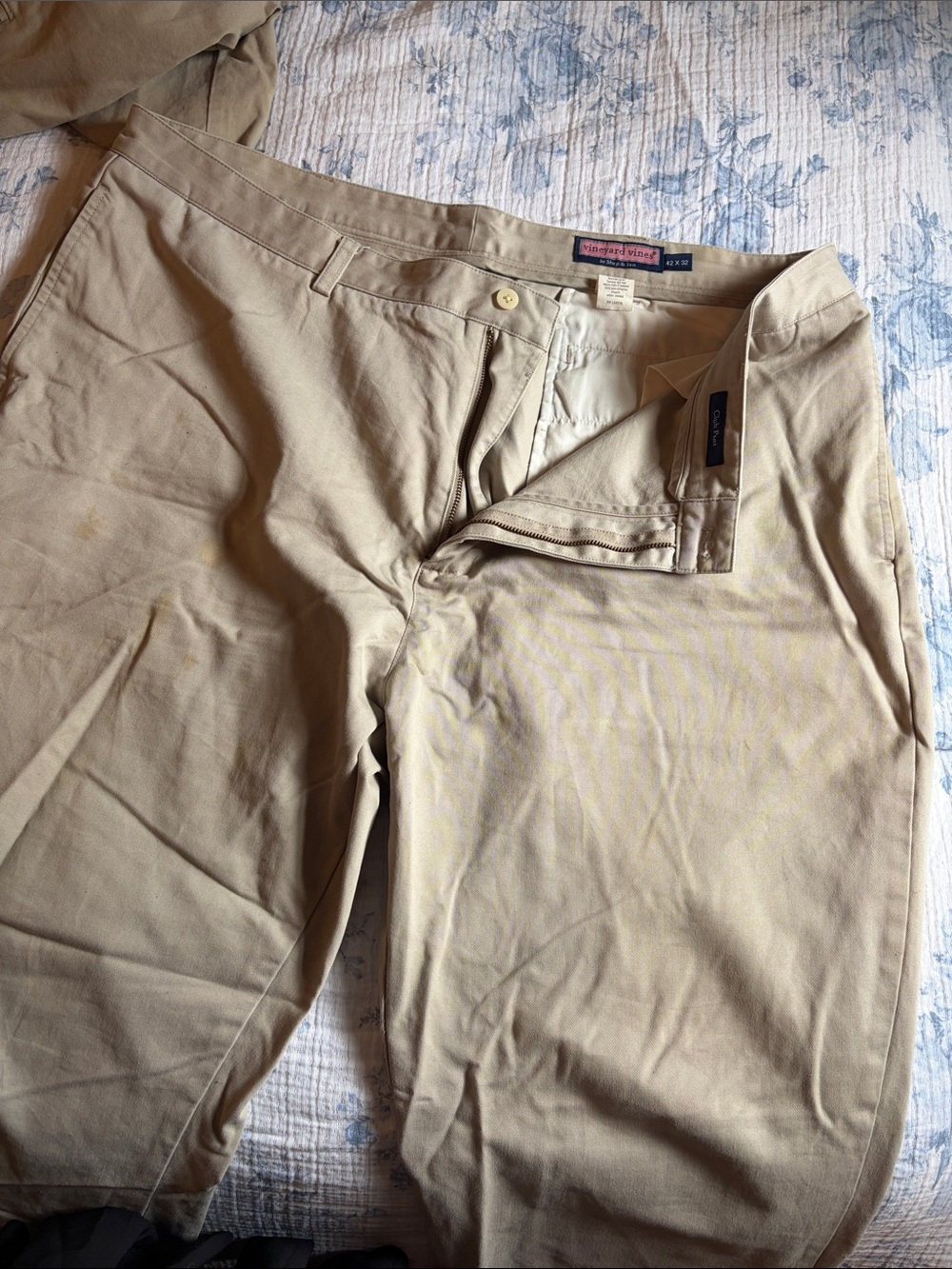 Vineyard Vines Men’s Tan Khaki Chino Pants 42x32